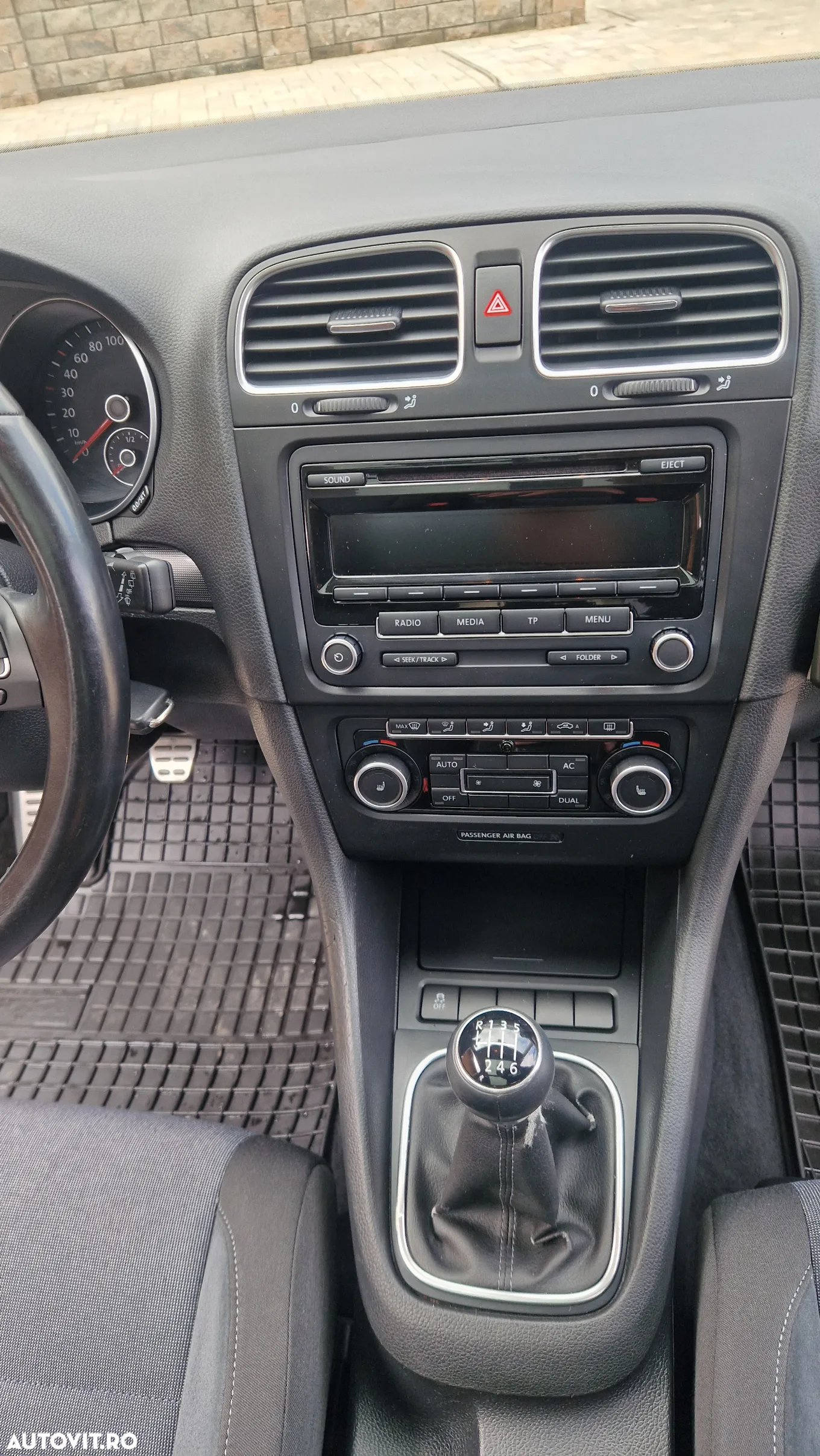 Volkswagen Golf 2.0 TDI DPF Style - 5