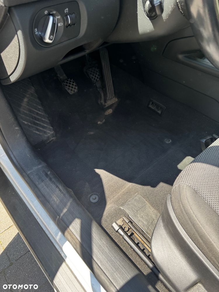 Audi A3 2.0 TDI DPF Ambiente - 21