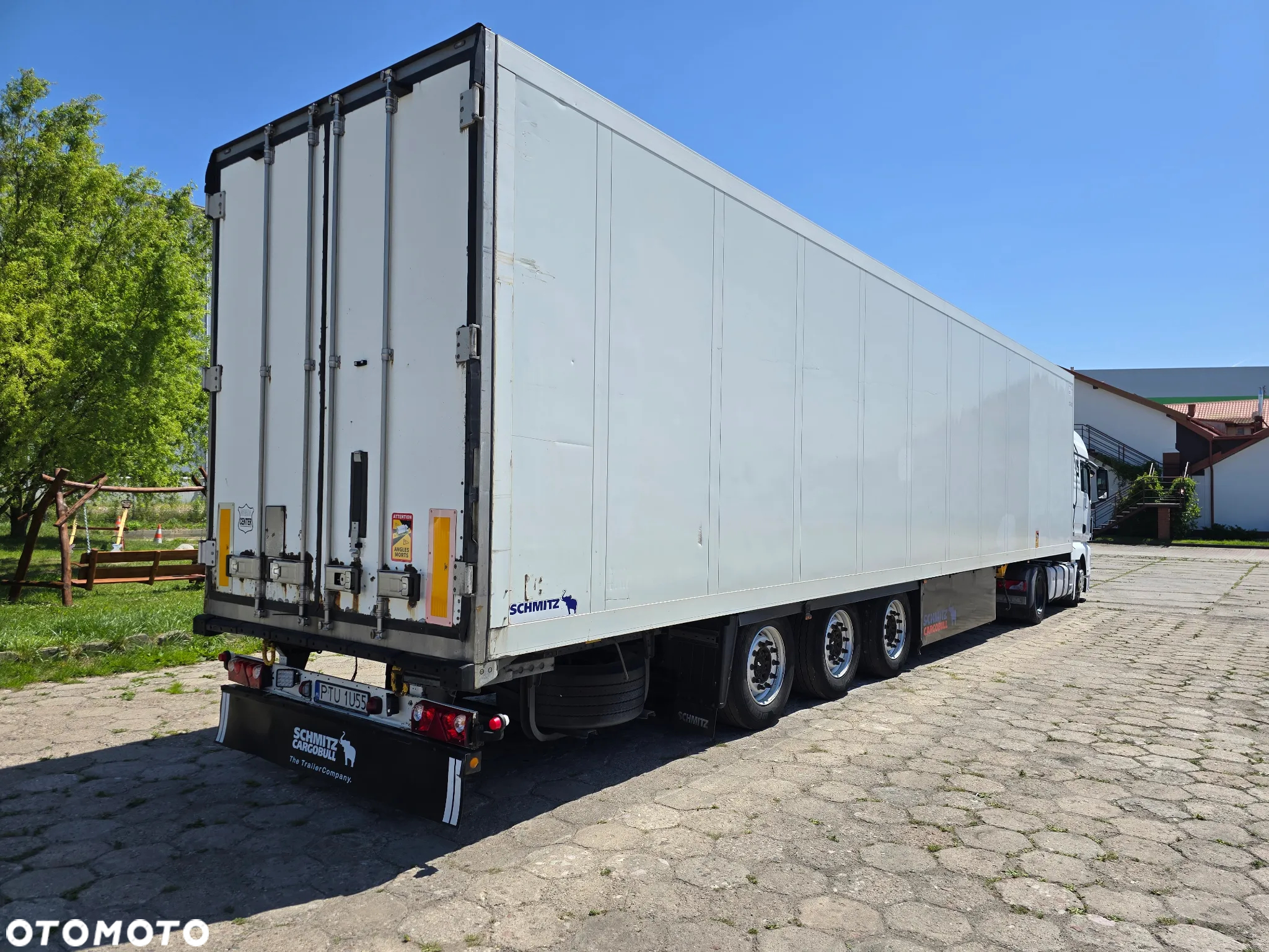 Schmitz Cargobull SKO 24 - 2