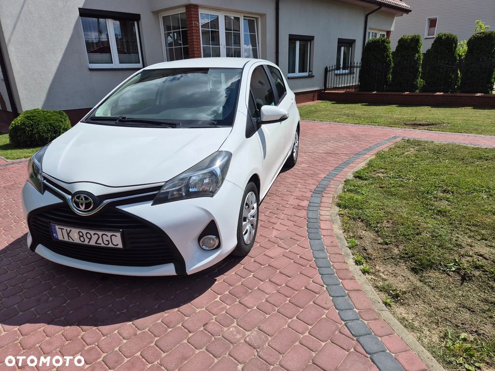 Toyota Yaris 1.4 D-4D Active EU6 - 11