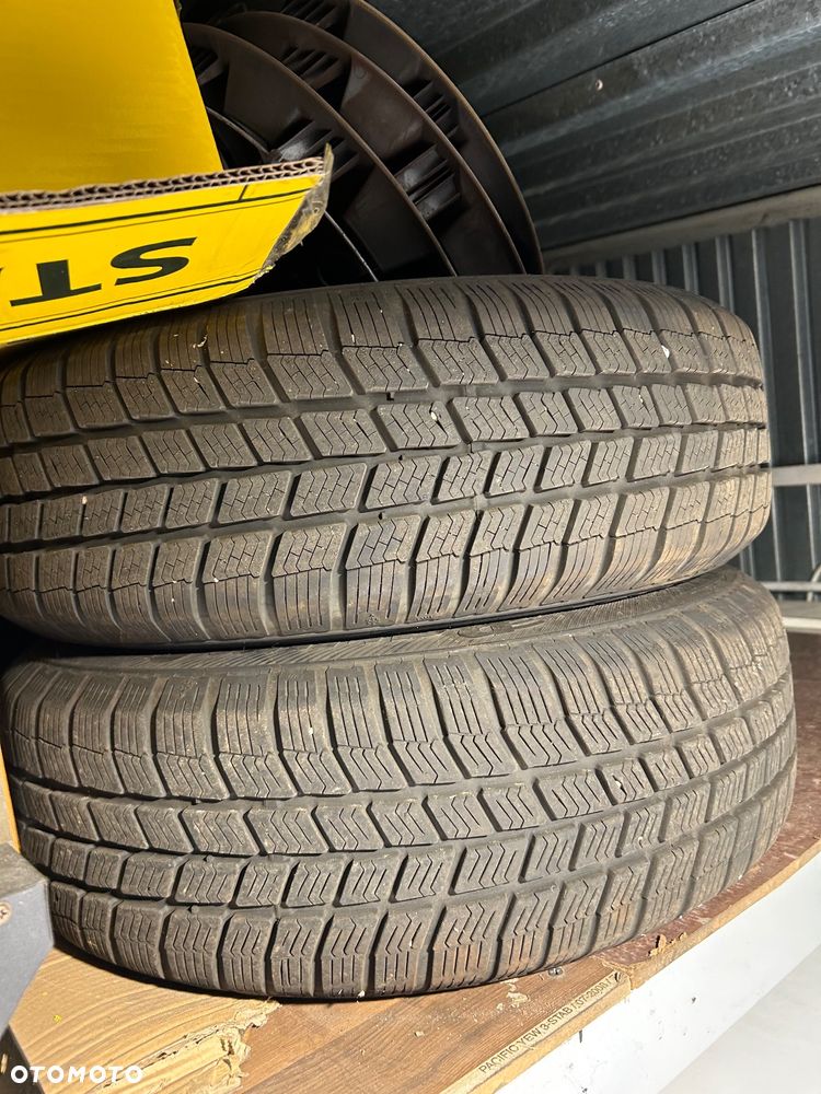 Peugeot 208 1.2 PureTech Style - 35