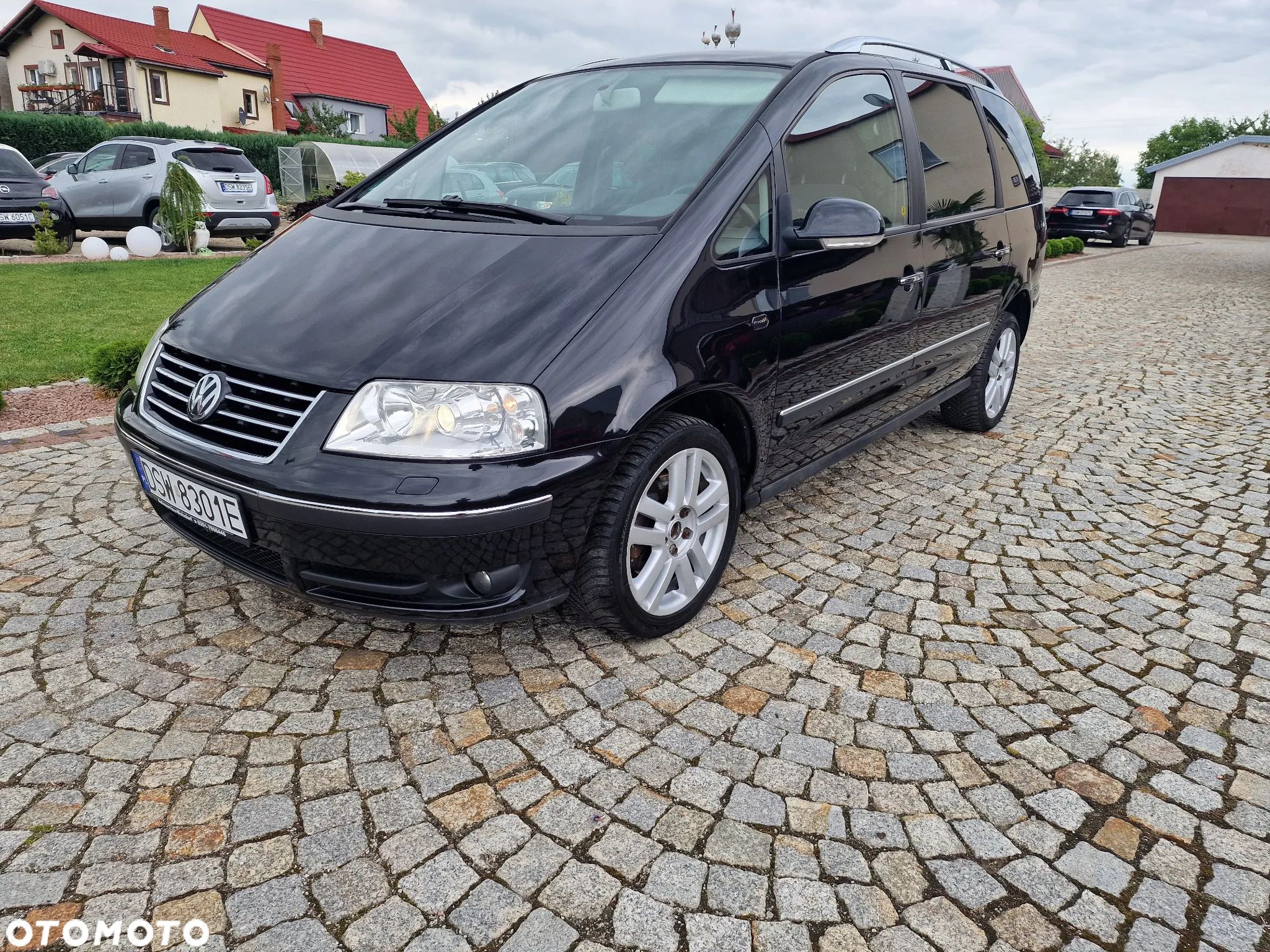 Volkswagen Sharan 2.0 TDI DPF Highline - 1