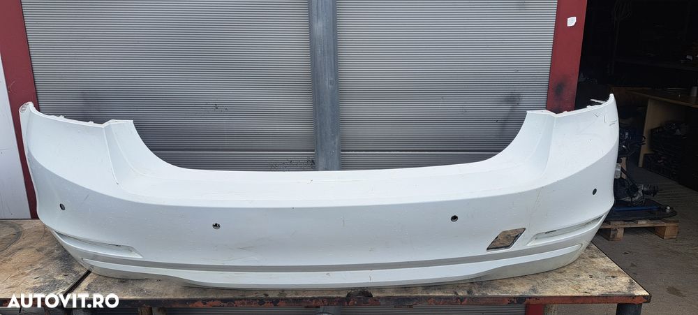 Bara spate BMW F30 - 1