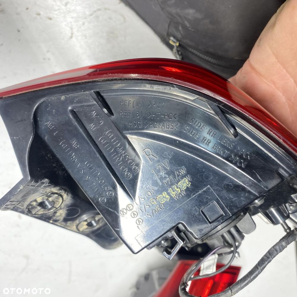 HYUNDAI KONA LAMPA PRAWA TYLNA LEWY TYŁ 17-19 IDEALNA EUROPA - 2