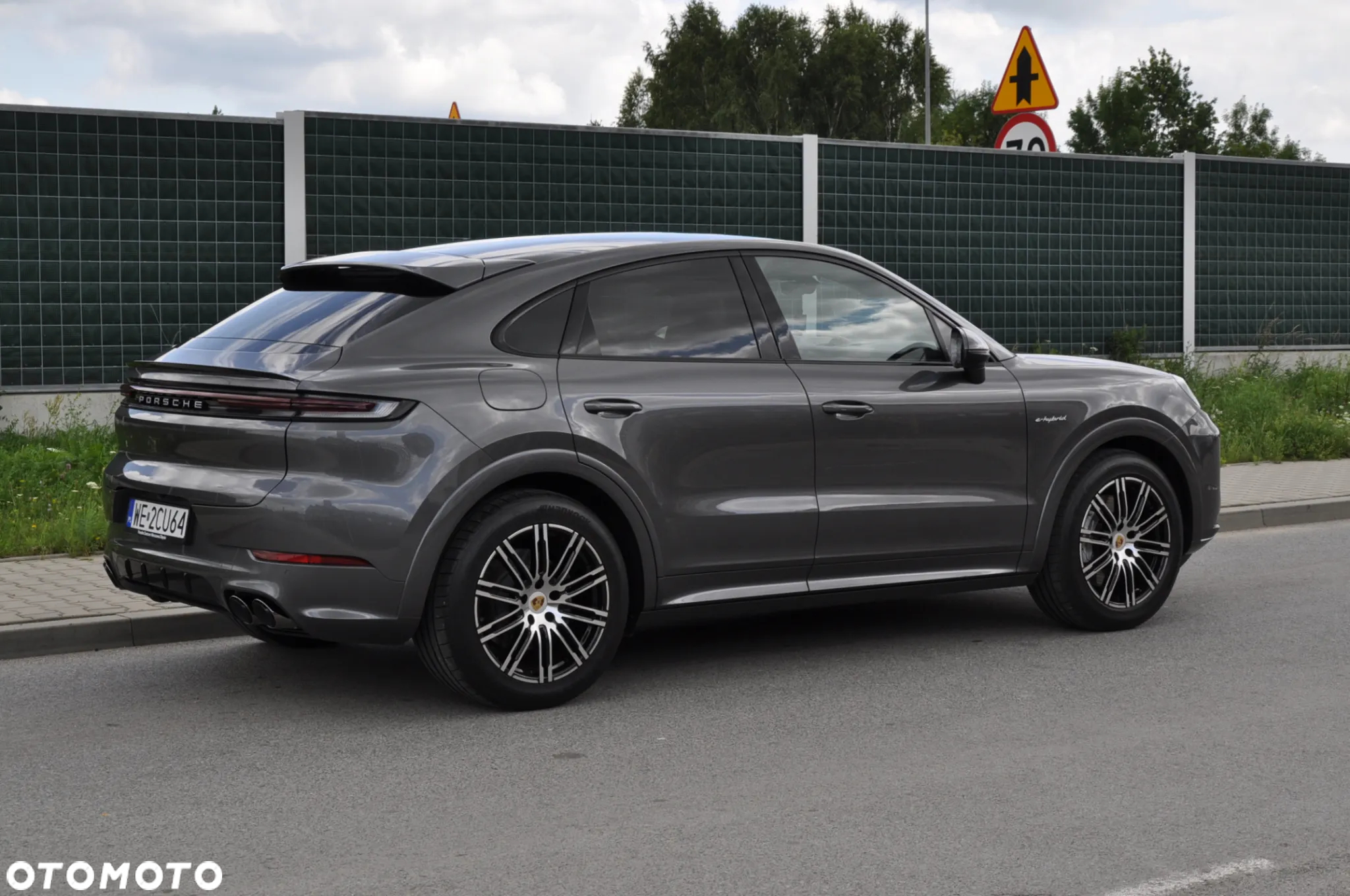 Porsche Cayenne - 27