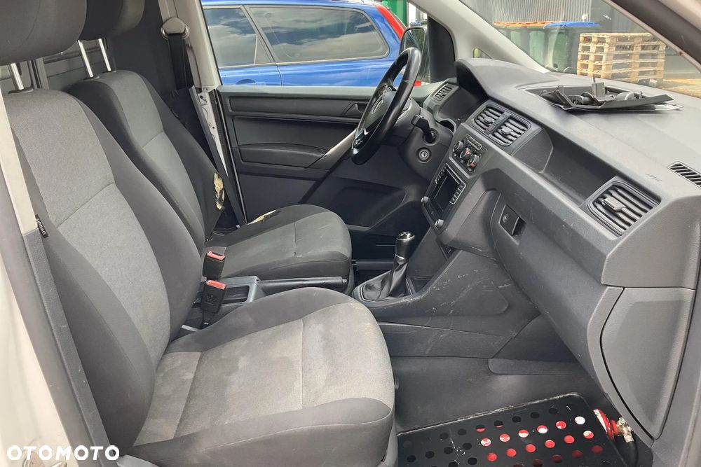 Volkswagen CADDY - 7