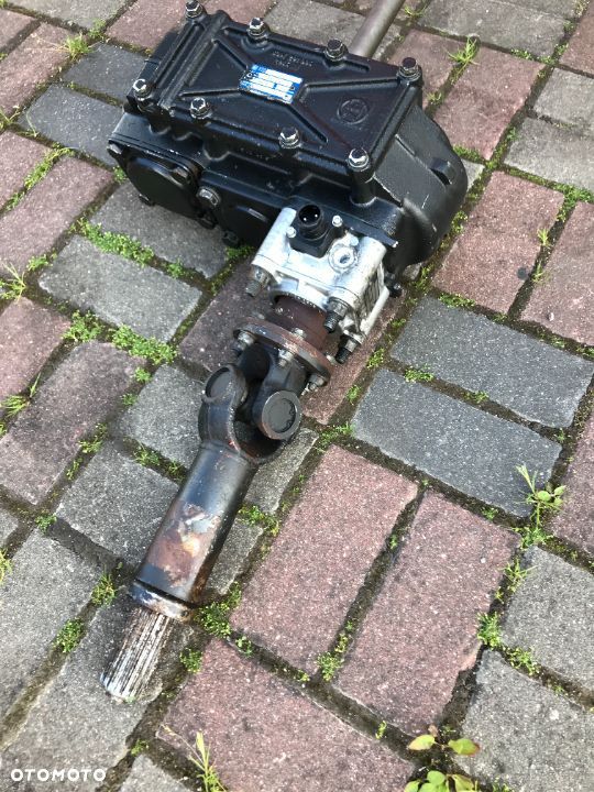 Przystawka Odbioru Mocy ZF Man TGX TGS 81.38100-6860 - 3