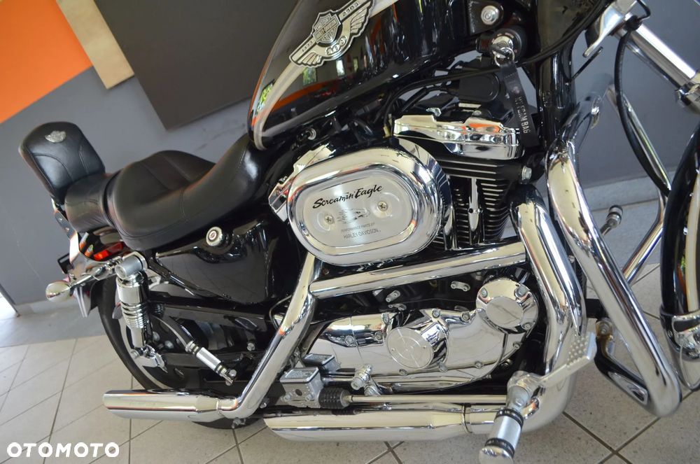 Harley-Davidson Sportster Custom 1200C - 11