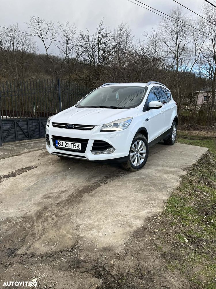 Ford Kuga 2.0 TDCi Powershift 4WD Titanium - 1