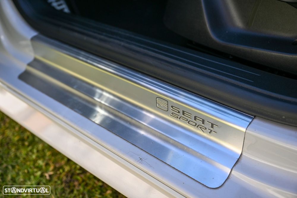 SEAT Leon 2.0 TSI Cupra R - 51