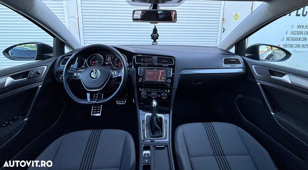 Volkswagen Golf 1.6 TDI BlueMotion Technology DSG Allstar - 4