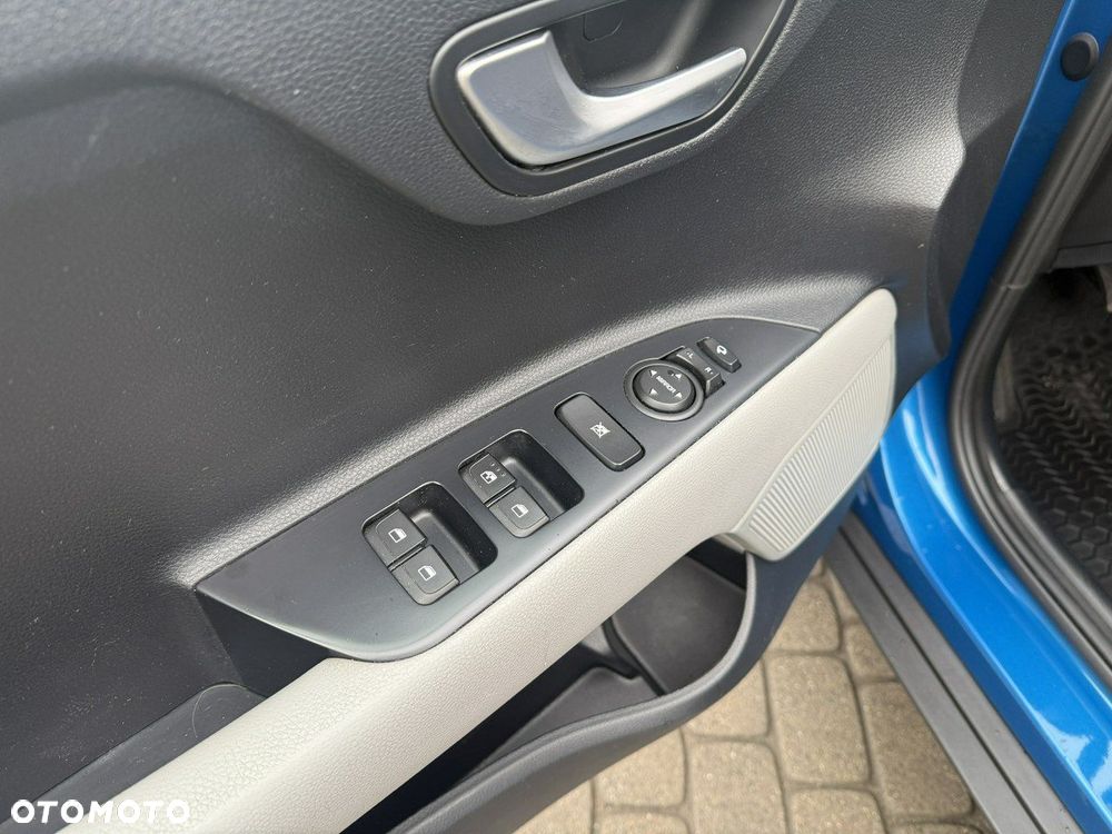 Kia Stonic 1.0 T-GDI MHEV L Business Line - 24