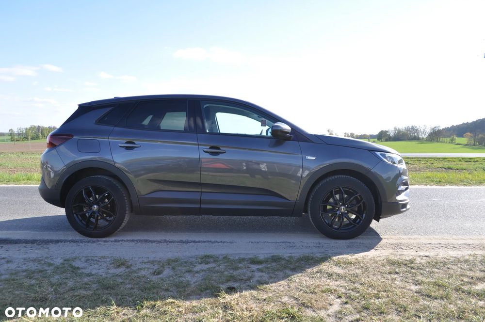 Opel Grandland X 1.2 T GPF Edition S&S - 3