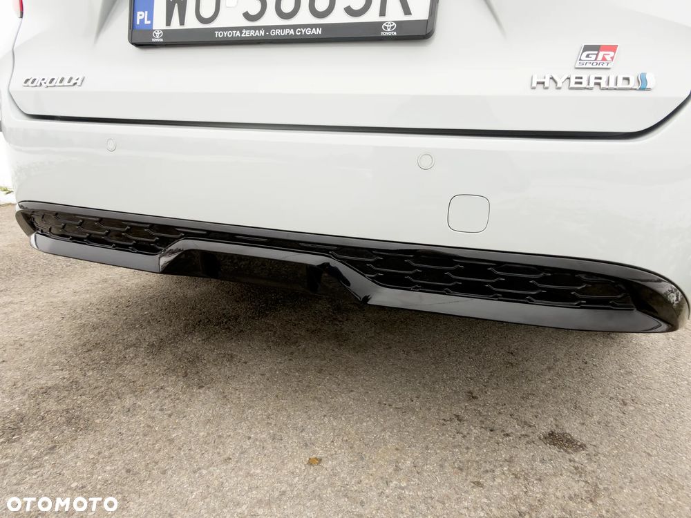 Toyota Corolla 2.0 Hybrid GR Sport Dynamic - 14