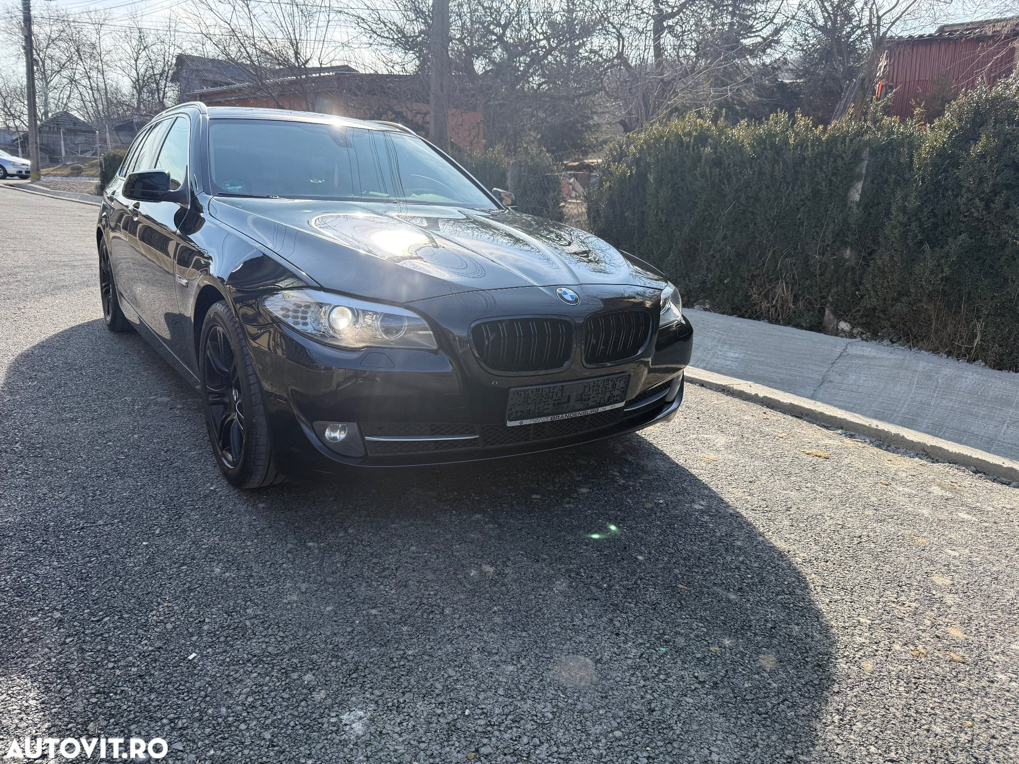 BMW Seria 5 520d Touring - 2