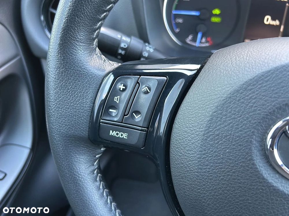 Toyota Yaris - 22