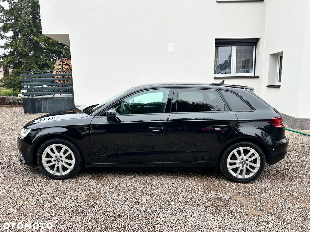 Audi A3 Sportback - 10