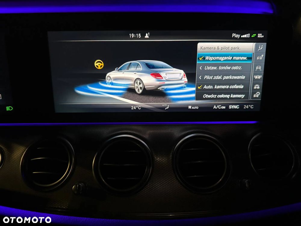Mercedes-Benz Klasa E 350e 9G-TRONIC Exclusive - 35