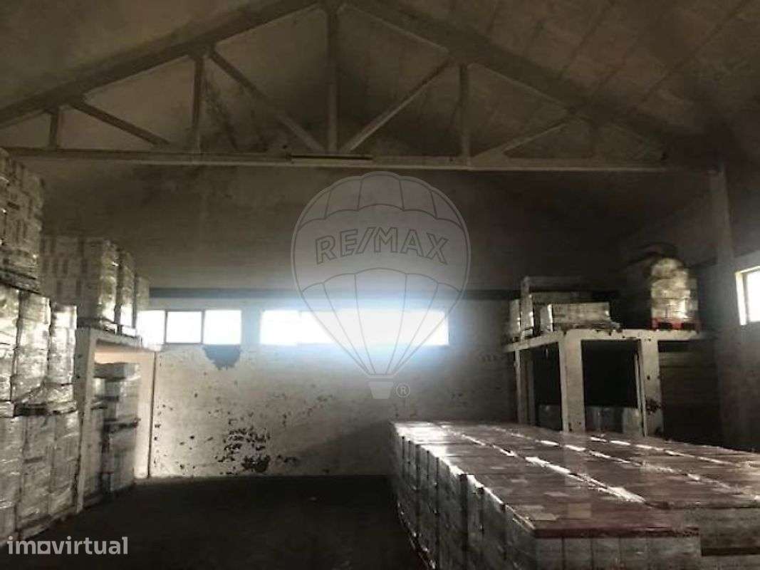 Armazém  para venda - Grande imagem: 2/4
