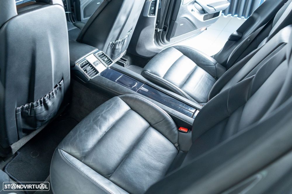 Porsche Panamera Standard - 11