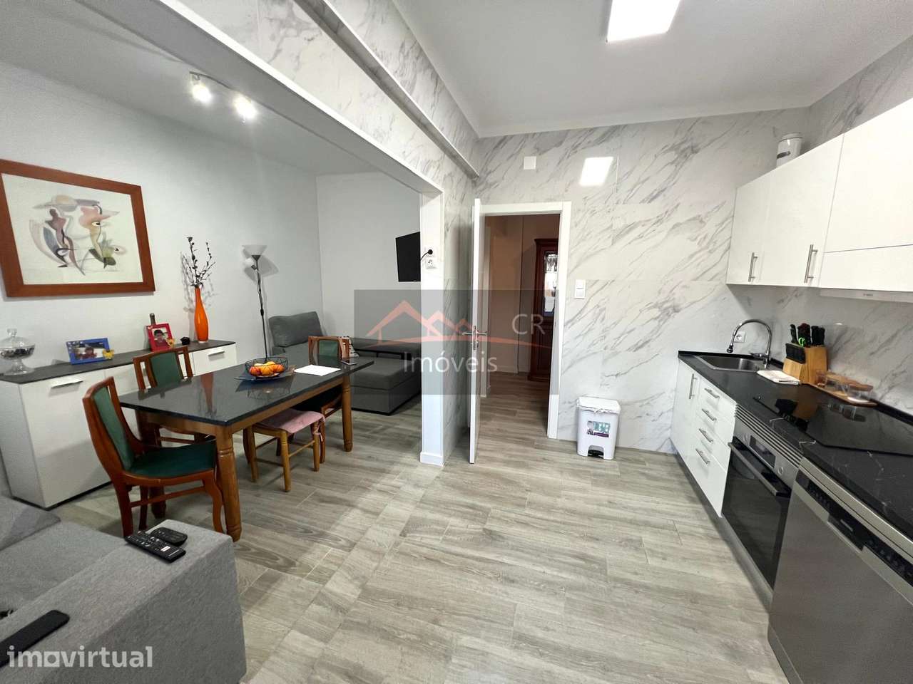 Apartamento  T2 -totalmente Remodelado - Amora - Grande imagem: 2/15