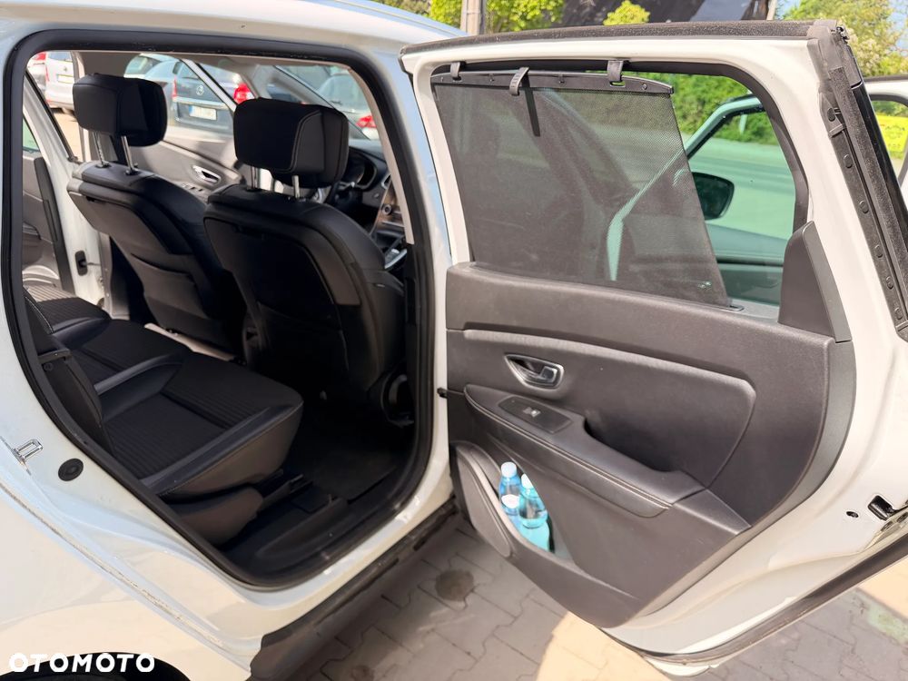 Renault Grand Scenic TCe 140 GPF BUSINESS EDITION - 30