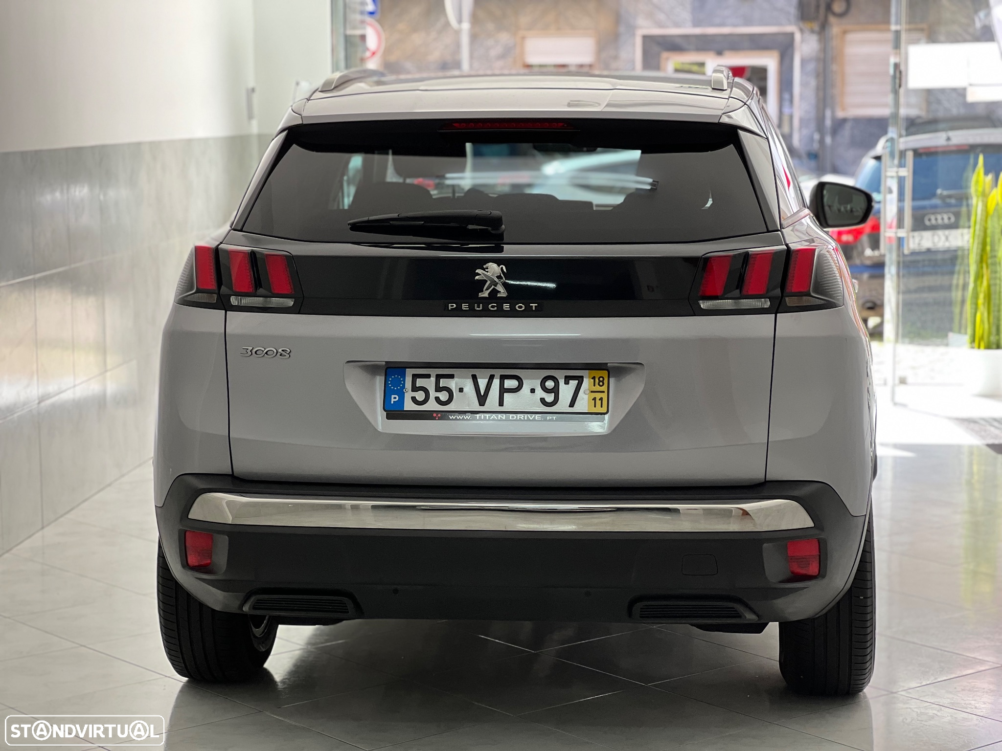 Peugeot 3008 1.5 BlueHDi Active - 4