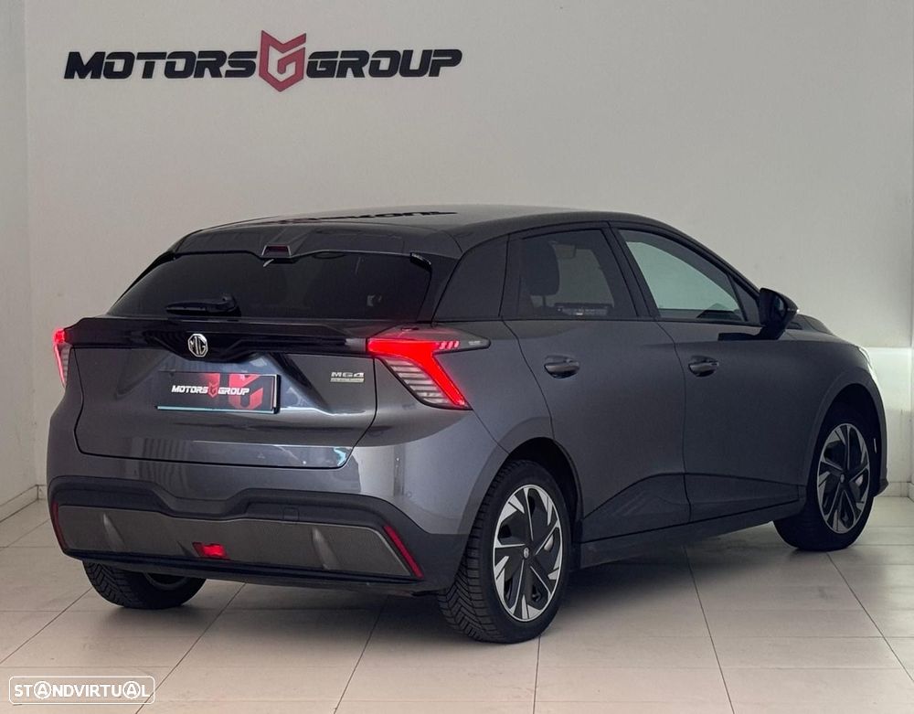 MG MG4 64 kWh Comfort - 19