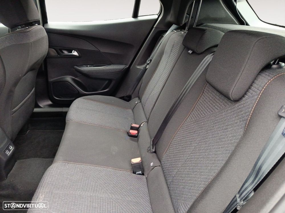 Peugeot e-2008 54 kWh Style - 13