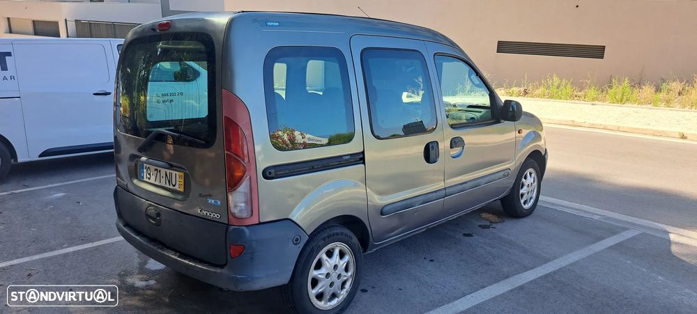 Renault Kangoo 1.4 RT Pampa - 4