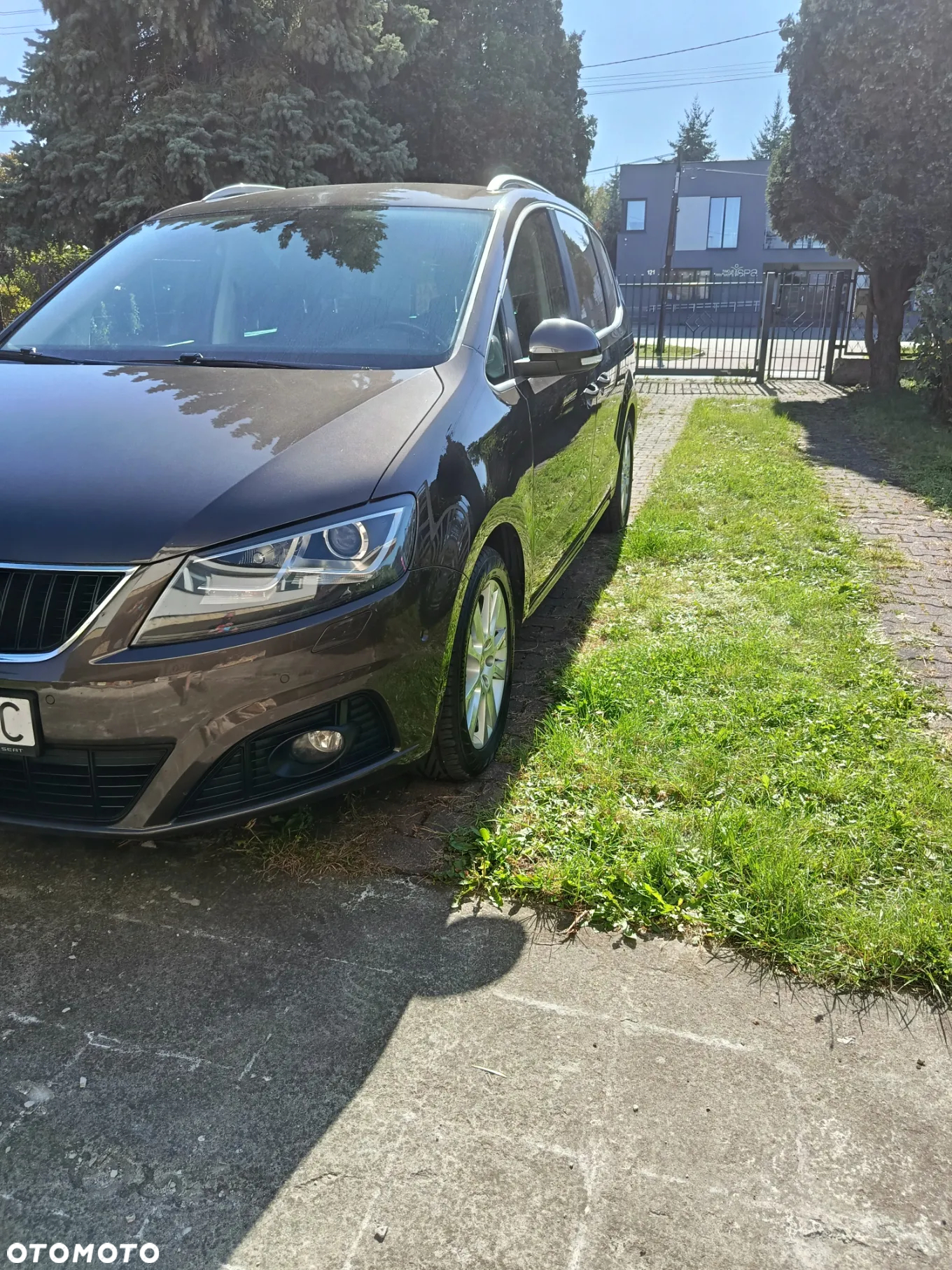 Seat Alhambra 2.0 TDI Reference DSG - 11