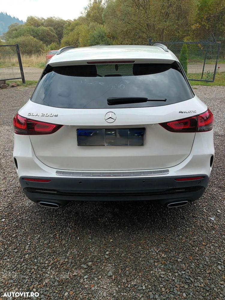 Mercedes-Benz Gla 2023 photo 3