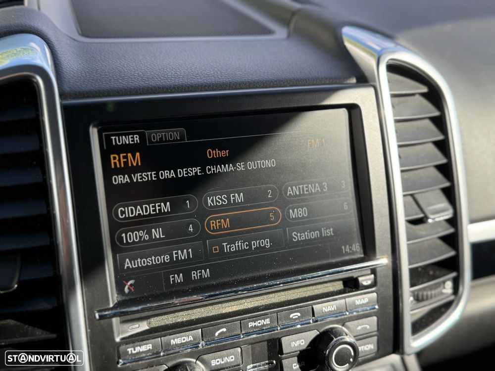 Porsche Cayenne Platinum Edition - 45