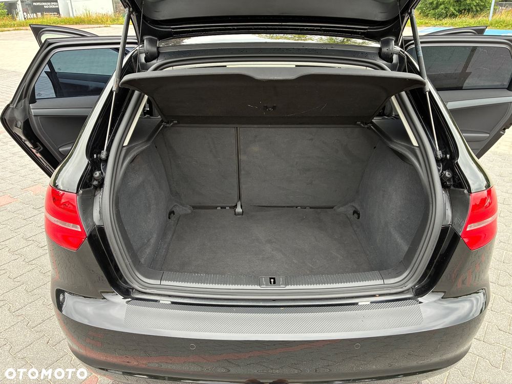 Audi A3 Sportback - 17