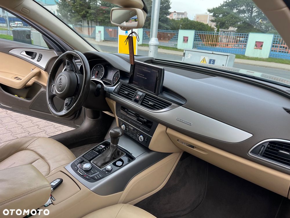 Audi A6 Avant - 10