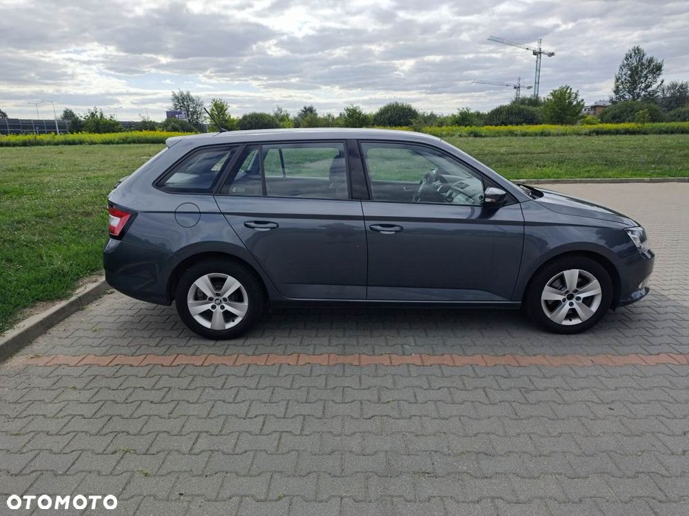 Skoda Fabia - 8