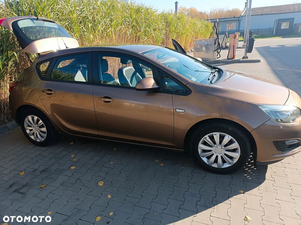 Opel Astra - 7