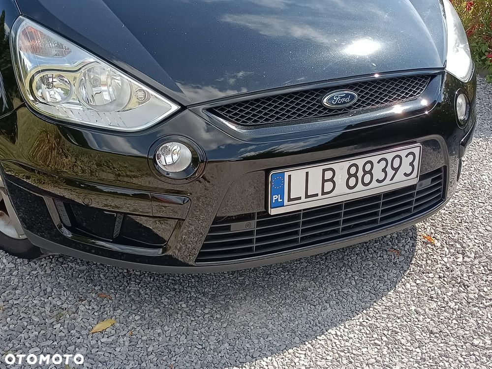 Ford S-Max - 8
