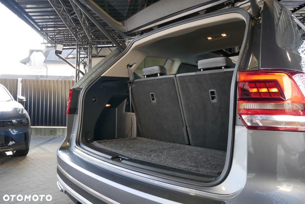 Volkswagen Atlas - 32