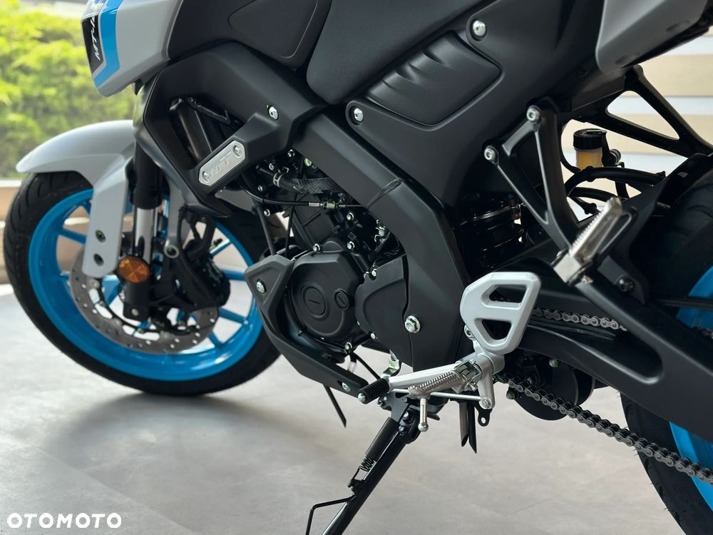 Yamaha MT - 9