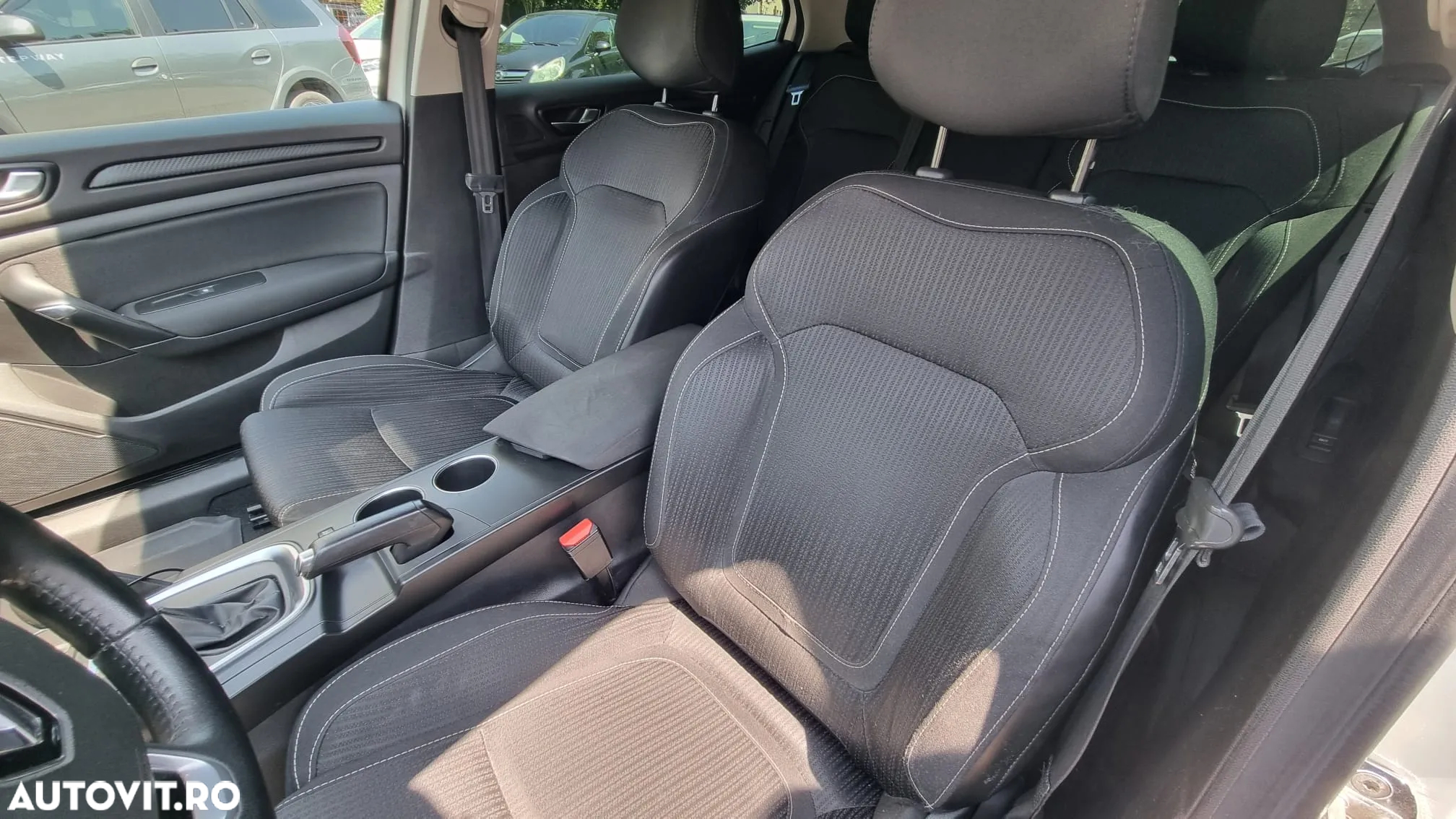 Renault Megane Energy dCi EDC Zen - 11