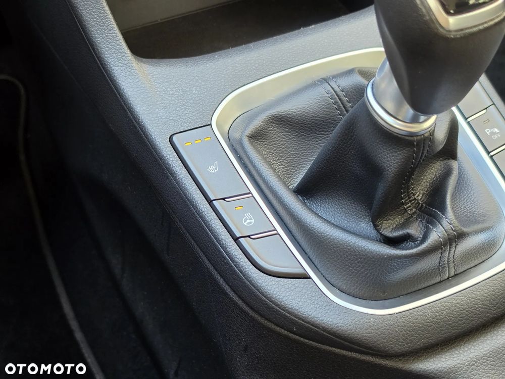Hyundai i30 1.0 T-GDI Smart - 26