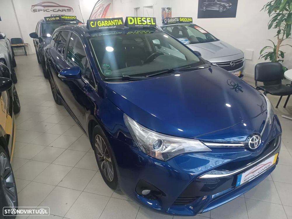 Toyota Avensis 1.6 D-4D Comfort - 4
