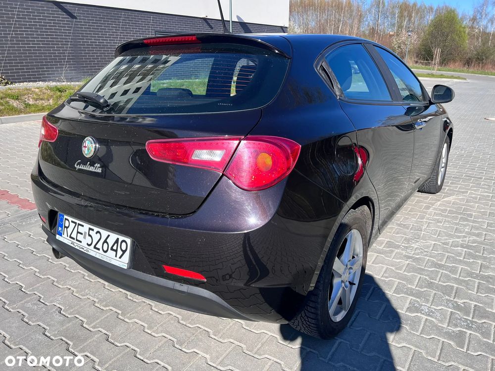 Alfa Romeo Giulietta 1.6 JTDM Veloce - 28