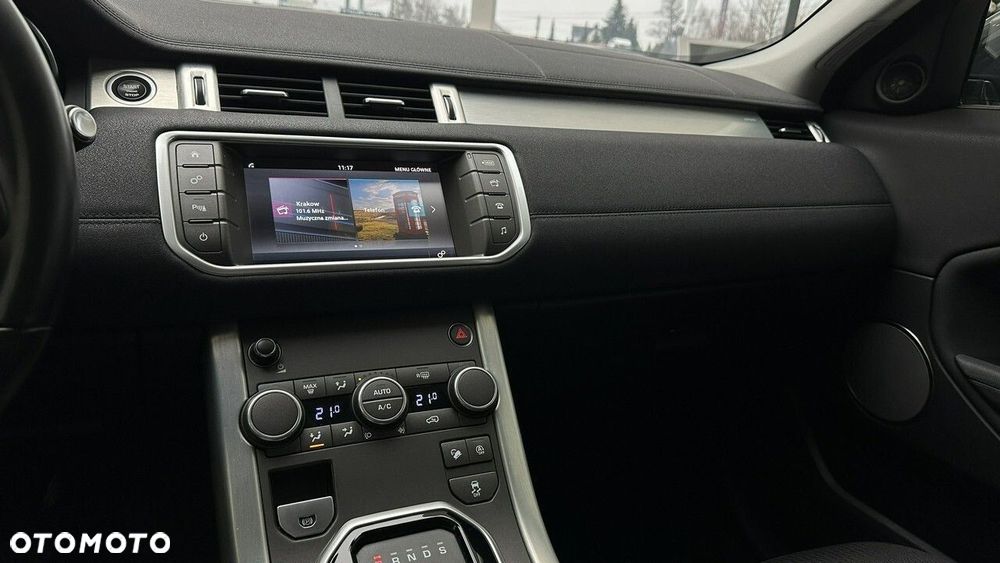 Land Rover Range Rover Evoque - 28