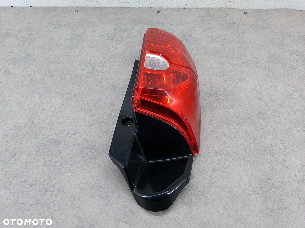 LAMPA TYLNA LEWA MITSUBISHI COLT VI FL ( 2008-2012 ) HATCHBACK - 3