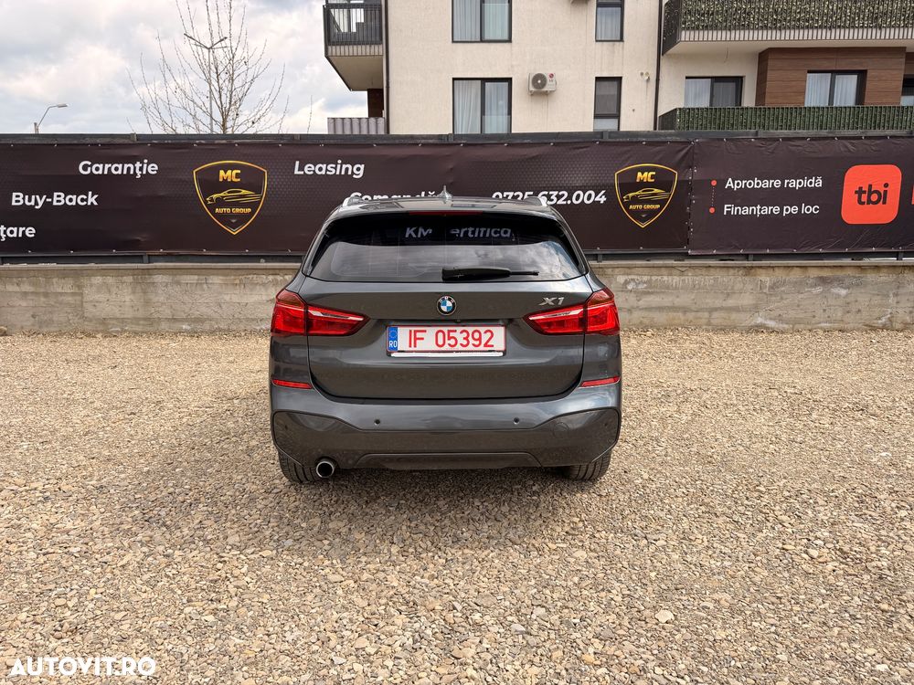 BMW X1 - 18
