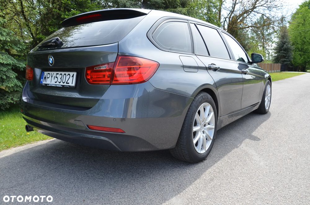 BMW Seria 3 318d Blue Performance Sport Line - 5