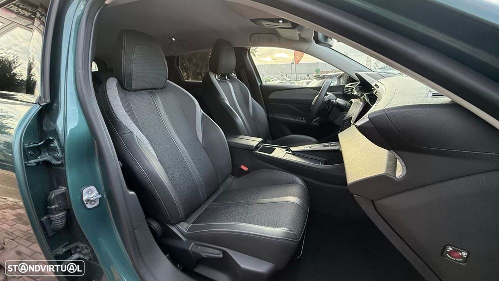 Peugeot 308 SW 1.5 BlueHDi Allure EAT8 - 24