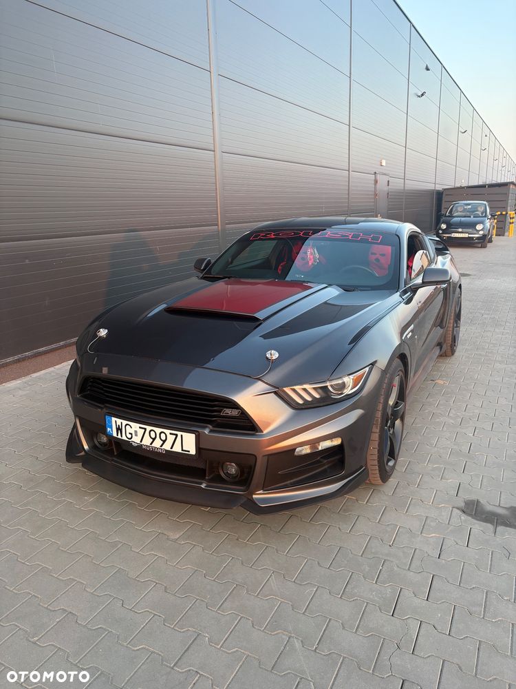 Ford Mustang - 12